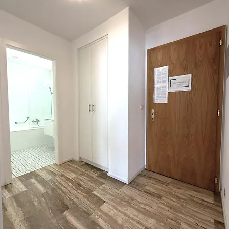 Mayenzett 33 شقة *