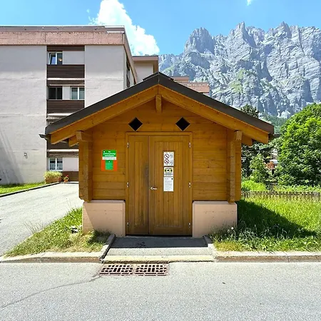 Mayenzett 33 لوكباد