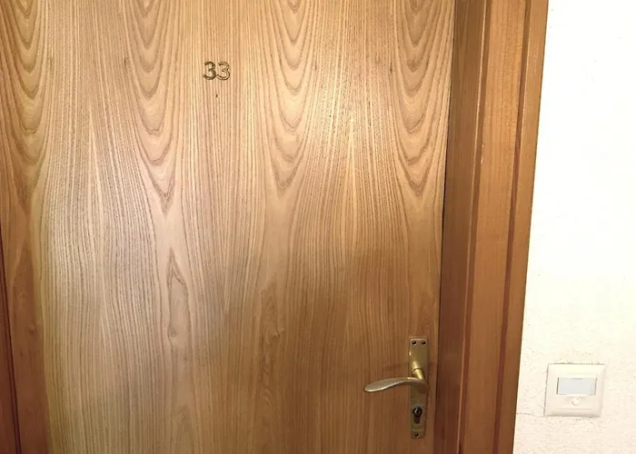 Mayenzett 33 * Лойкербад