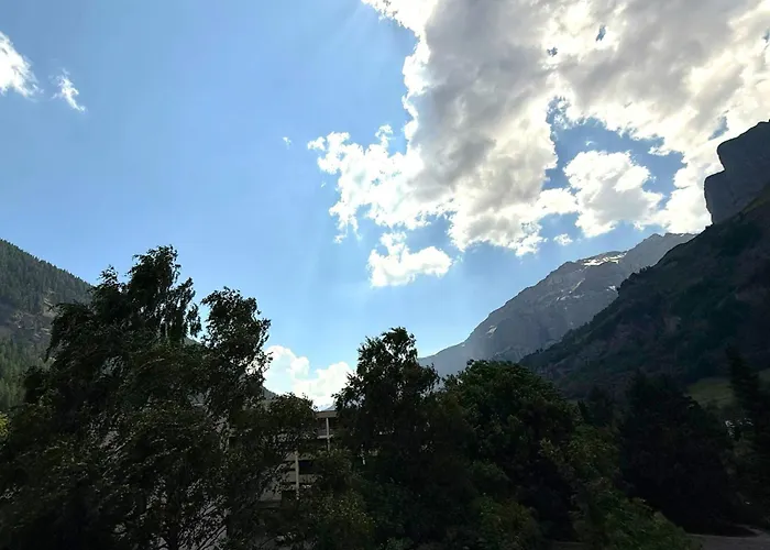 Appartement Mayenzett 33 *